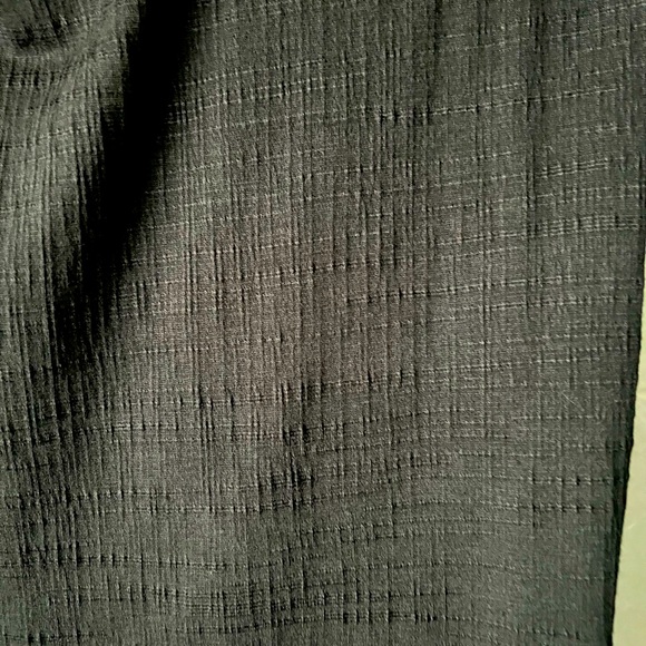 Black V Neck Short SleeveTop - Picture 2 of 4